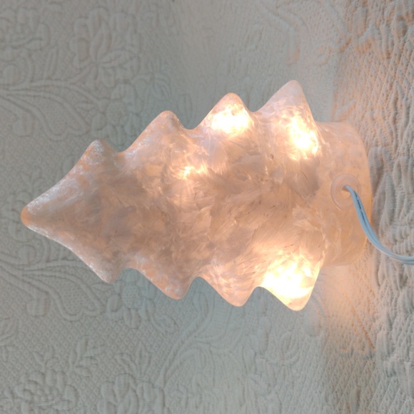 Vintage Frosted Glass Lighted Christmas Tree With Bird Houses & Dogwood - Picture 6 of 11